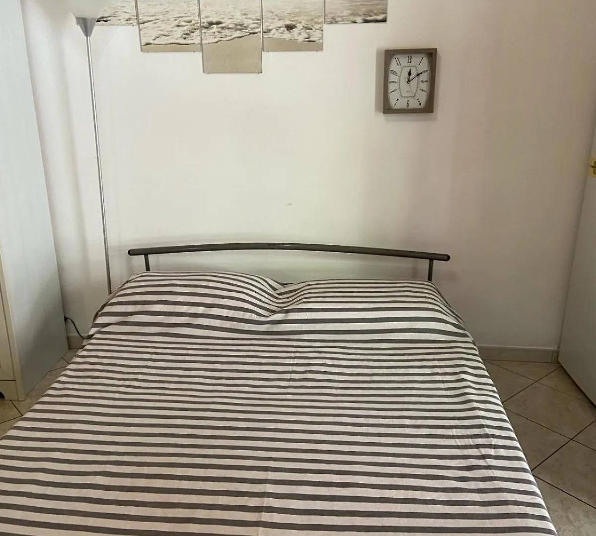 Catania Duomo Apartment contacts
